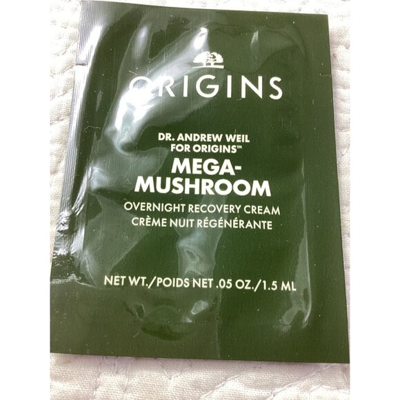 Peter Thomas Roth & Origins Skincare Travel Set - Picture 9 of 9